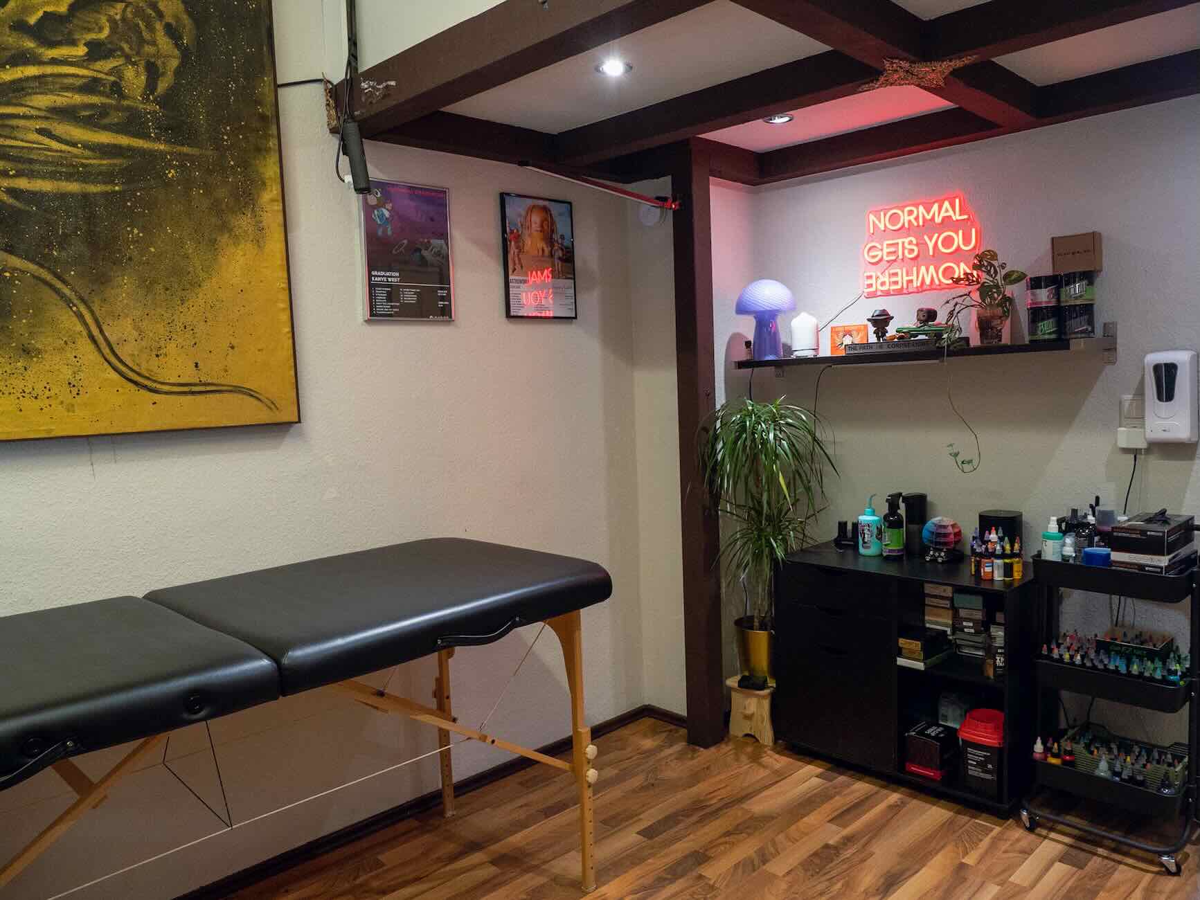 Einer unserer Tätowierräume im Electric Eel Tattoo Studio in Köln Ehrenfeld